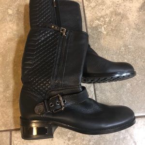 Vince Camuto Short Boots